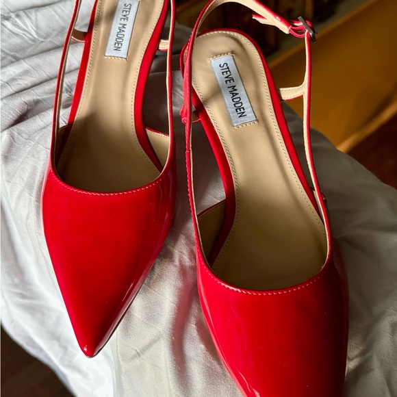 Steve Madden Shoes - Steve Madden Bold Red Pointed Heels